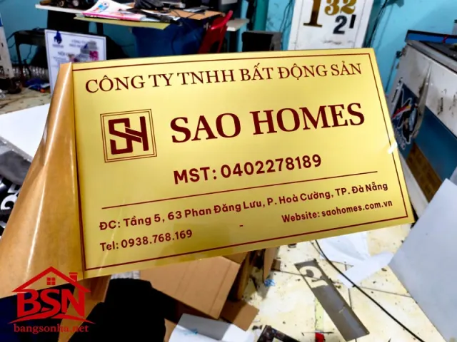 Bảng tên công ty alu sang trọng đẹp bền thi công nhanh cho không gian doanh nghiệp hiện đại