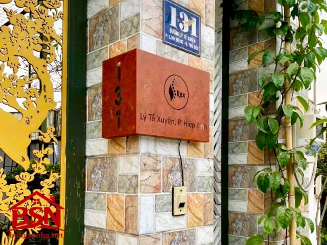 bảng số nhà rỉ sét uy tín cho khách hàng yêu thích sự khác biệt
