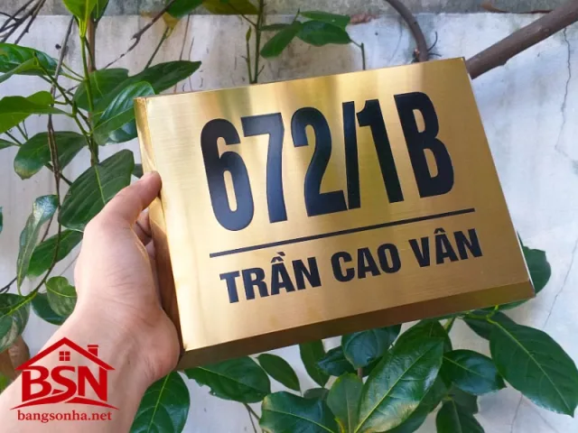 Bảng số nhà inox in UV bền đẹp cao cấp cho mặt tiền nhà ở