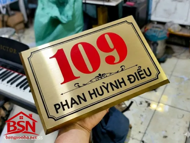Bảng số nhà inox in UV giá rẻ bền đẹp cho chủ nhà phố