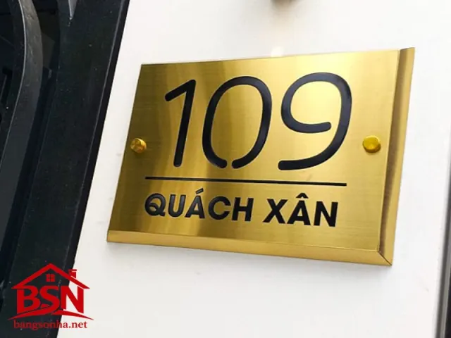 Bảng số nhà inox in UV đẹp bền cho mặt tiền tối giản
