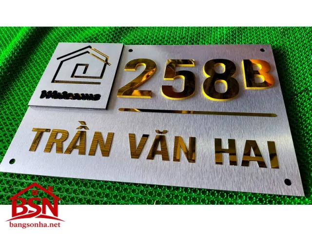bảng số nhà alu bạc trắng đẹp tinh tế cho nhà ở hiện đại