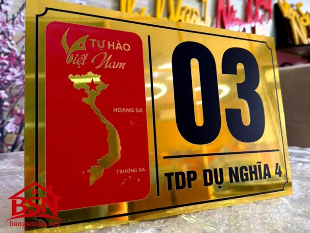 Bảng số nhà alu vàng gương bền sang trọng cho nhà phố căn hộ và văn phòng