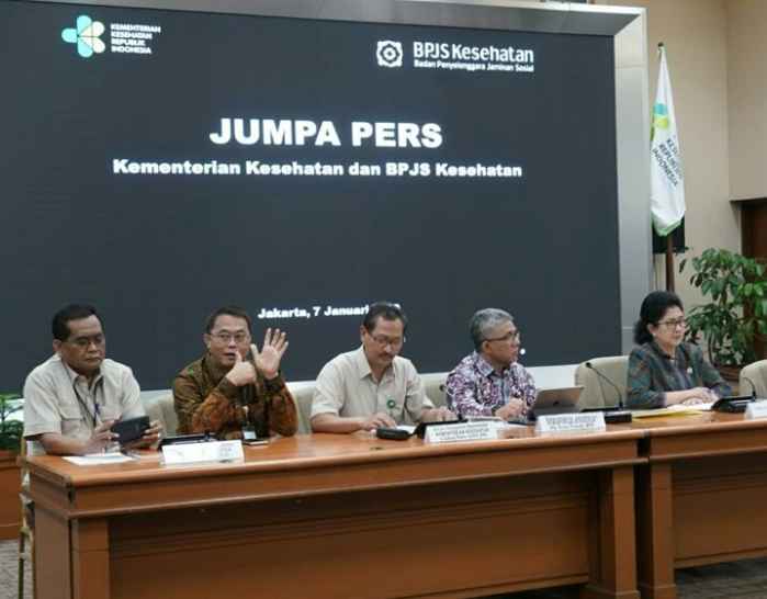 Menkes RI Nila Farid Moeloek saat gelar konpers yang membahas kerja sama dengan BPJS Kesehatan, di Kementerian Kesehatan Jakarta. (Foto: Kemenkes)