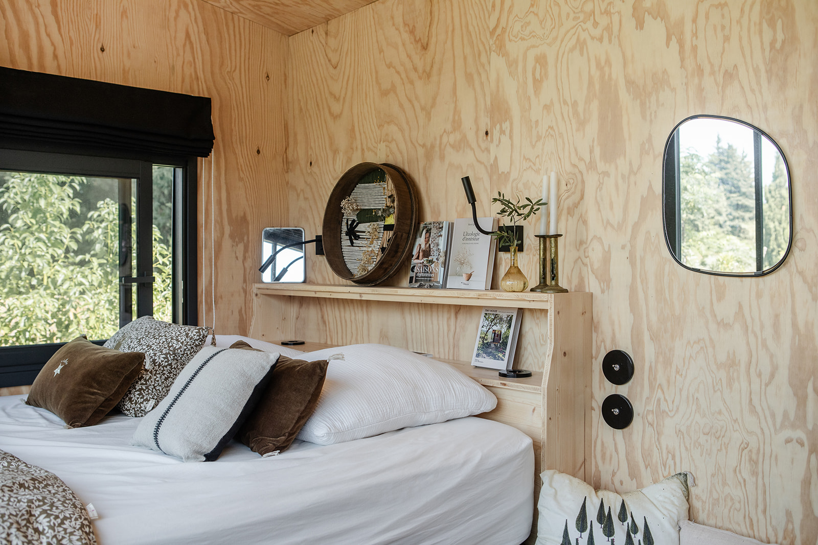 Pépiite Terre de Provence - Tiny House avec Jacuzzi en Provence à Châteaurenard — environnement naturel