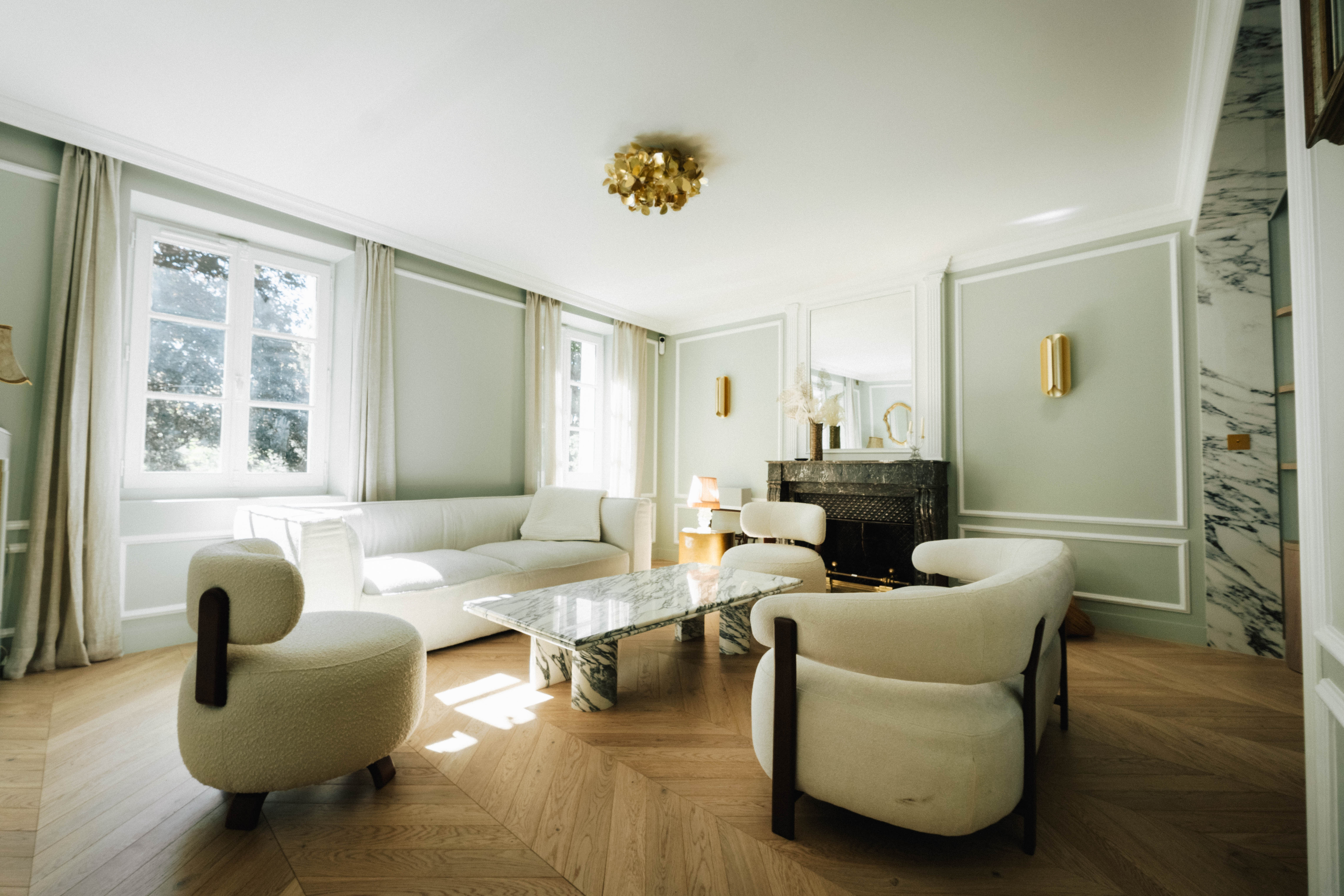 Le Domaine by A&G — Vendrest (Maison + Pavillon) à Vendrest — chambre