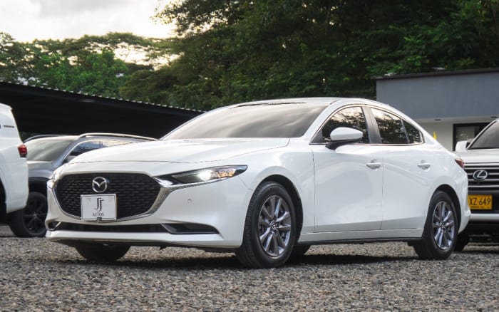 MAZDA 3 GRAN TOURING 2024 en Villavicencio - JJ AUTOS