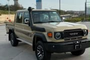 TOYOTA LAND CRUISER 79 SERIE DOUBLE CAB 2025 - foto 2
