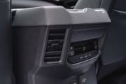 Toyota Sequoia Limited TRD Off-Road 2026 — Lunar Rock - foto 17