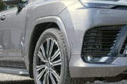 LEXUS LX 700h LUXURY 2026 - foto 11