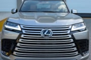 LEXUS LX 700h 2026 -0km - foto 2