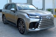 LEXUS LX 700h 2026 -0km - foto 1
