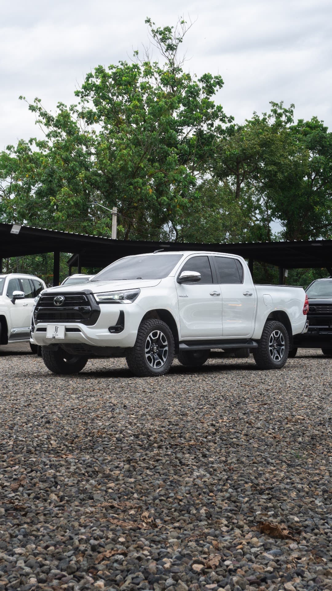 Toyota Hilux SRX 2023 en Villavicencio - JJ AUTOS