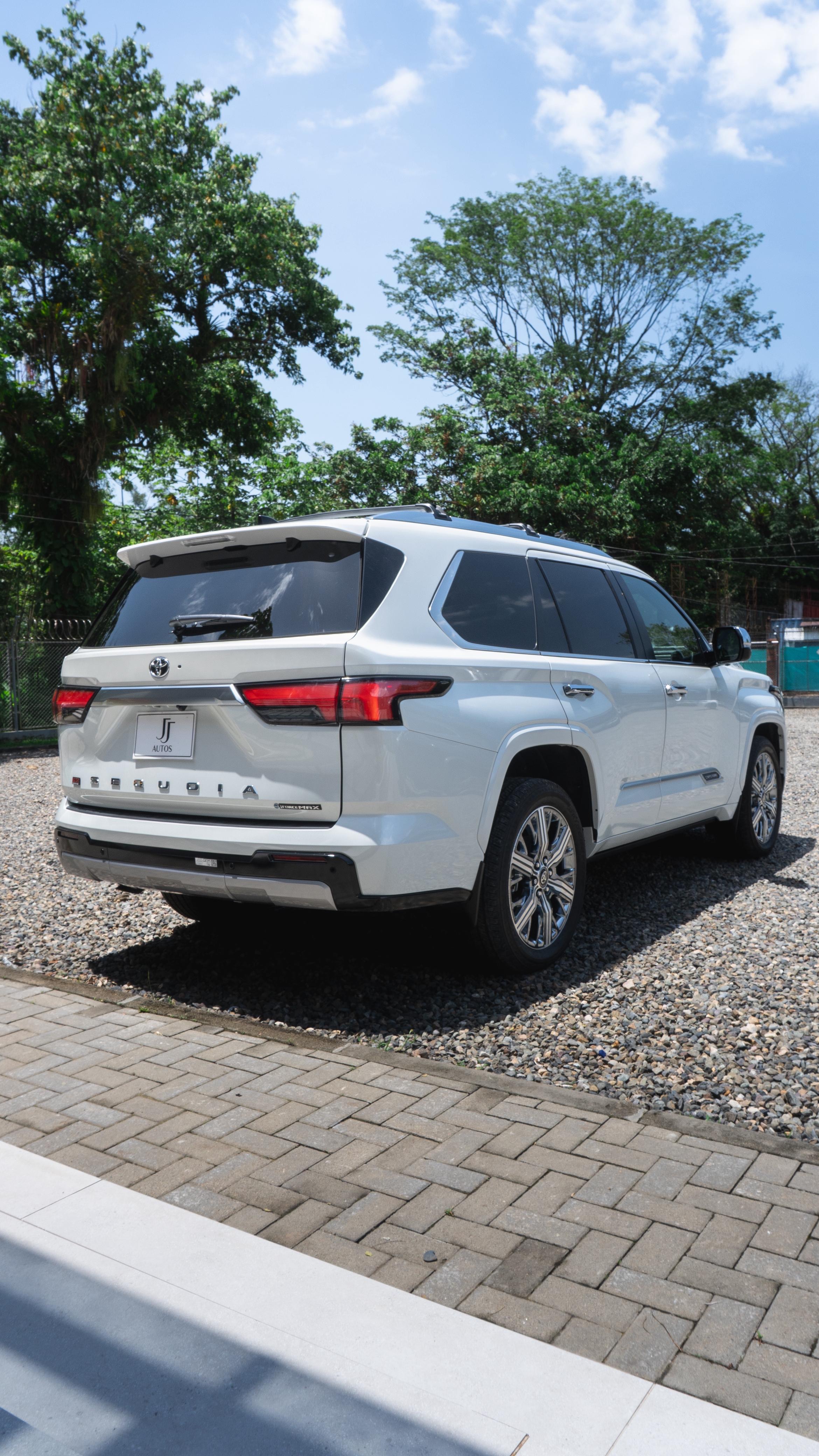 Toyota Sequoia Capstone 2026 0km - foto 14
