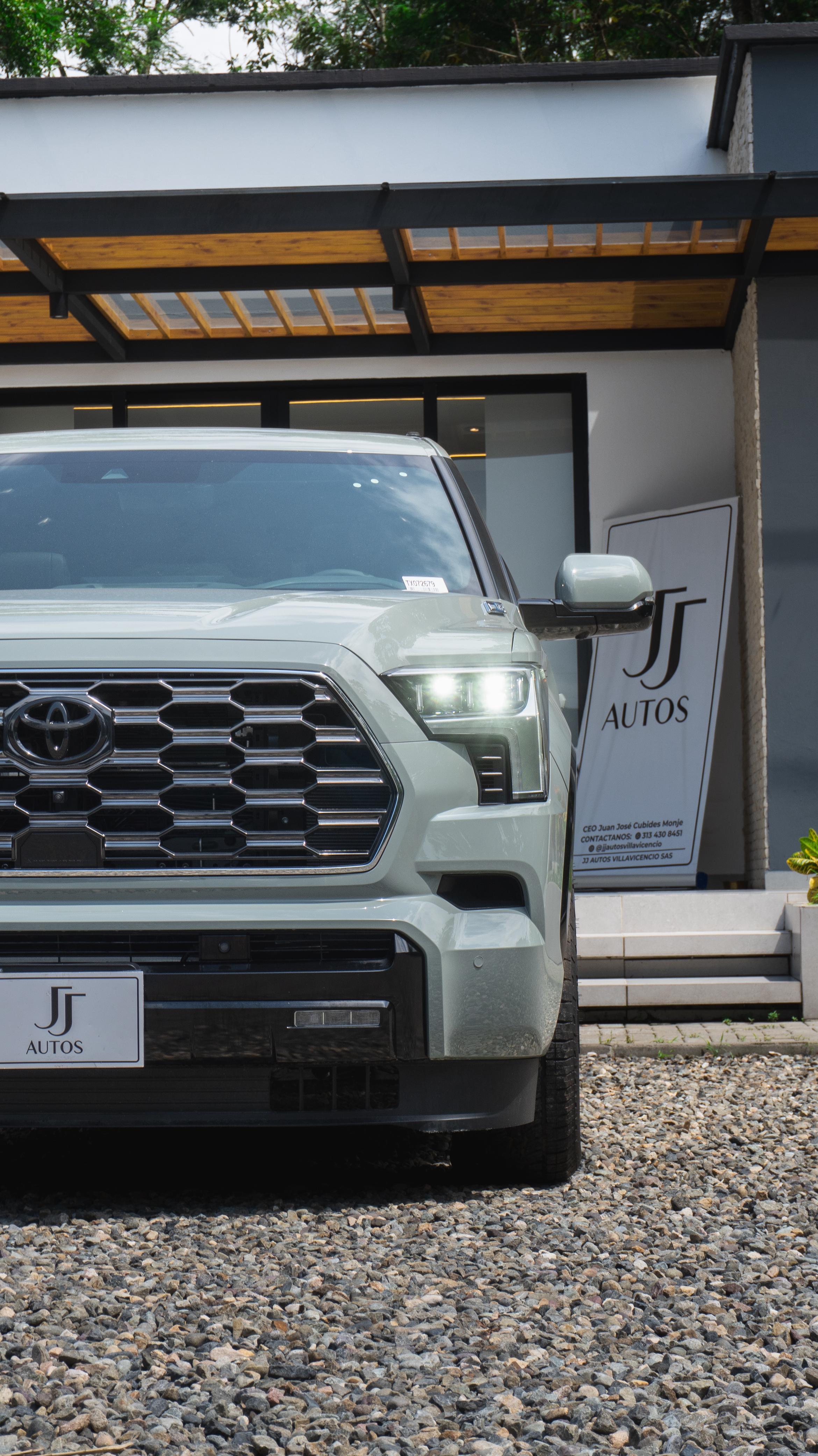 TOYOTA SEQUOIA  PLATINUM TRD 2026 - foto 14