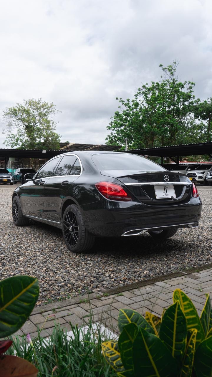 MERCEDES BENZ C200 2020 - foto 5