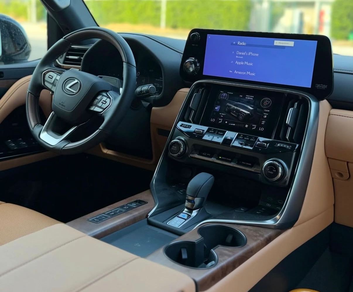 LEXUS LX 700h 2026-0km - foto 6