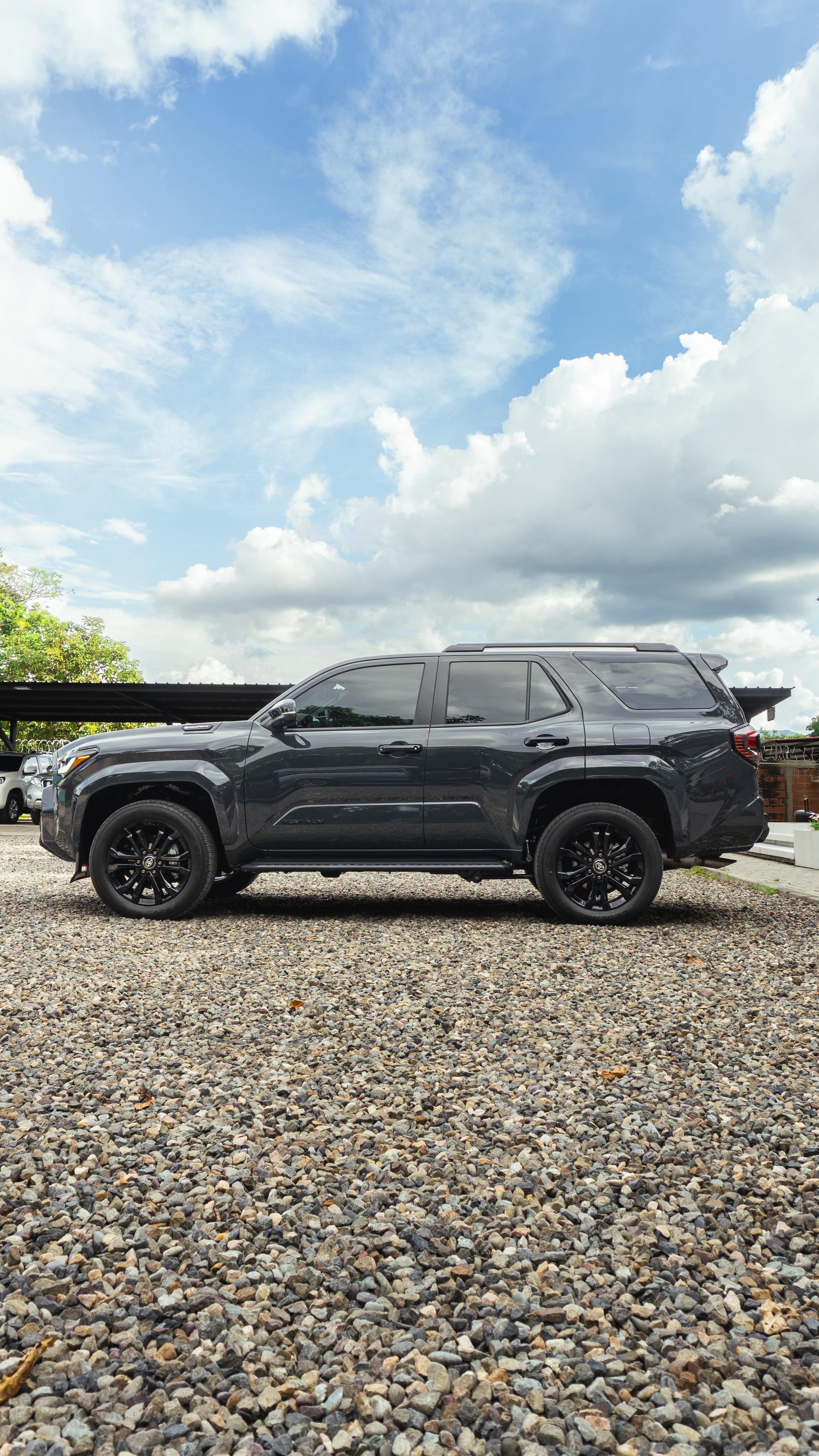 Toyota 4Runner 2.4 Híbrida Platinum 2026 - foto 3