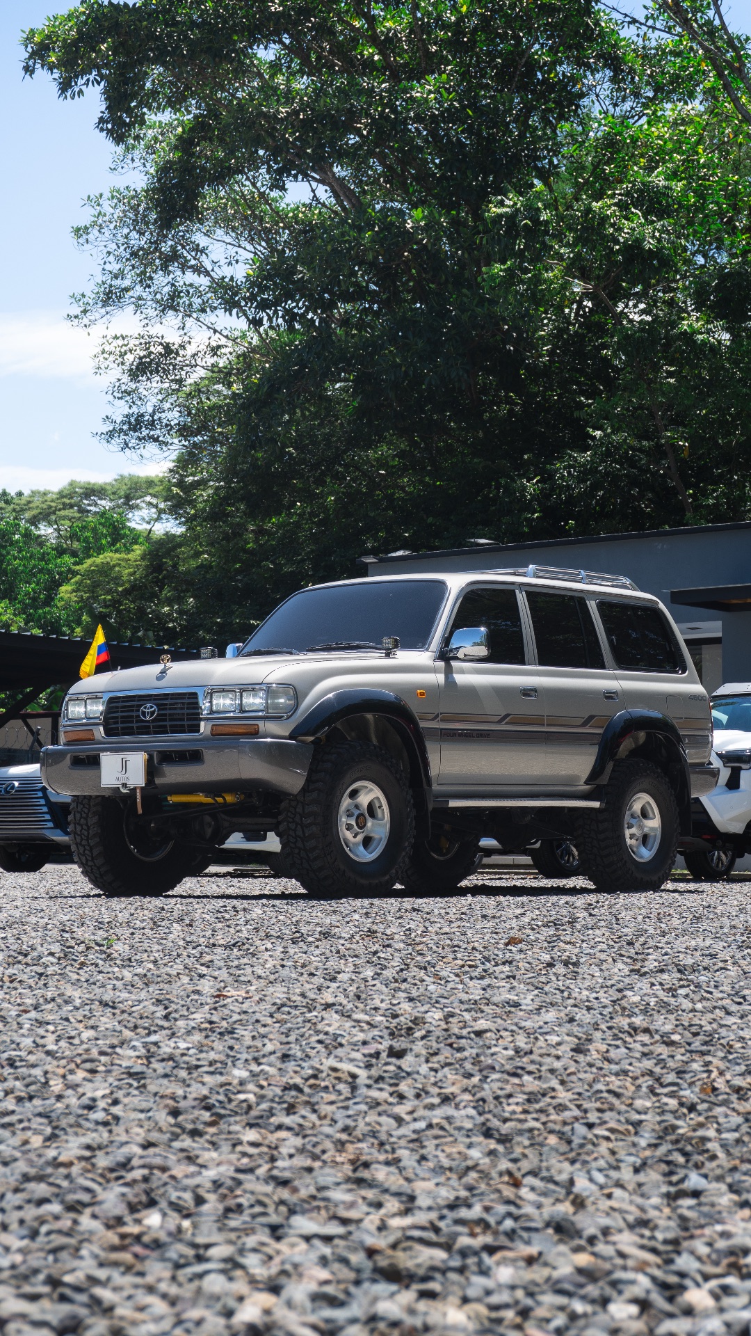Toyota Land Cruiser 80 GX “Burbuja” 1996 4.5L 4x4