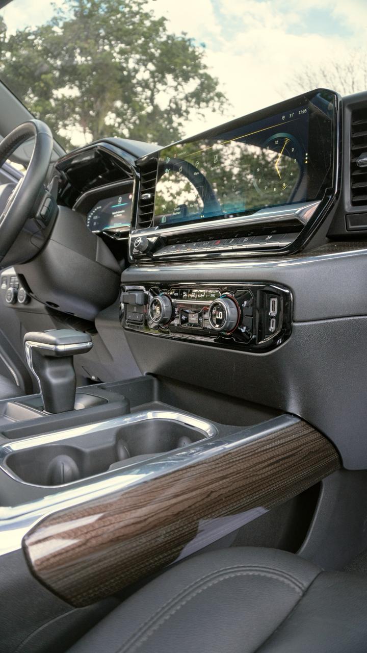 CHEVROLET SILVERADO Z71 2023 - foto 6