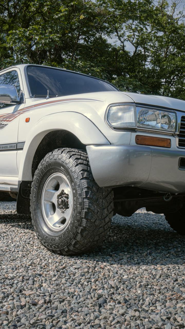TOYOTA BURBUJA LAND CRUISER VX 4.500 GASOLINA 2004 - foto 6