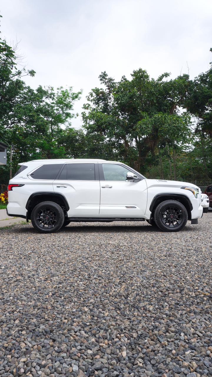 Toyota Sequoia 1794 Edition TRD Off Road – Modelo 2026 - foto 18
