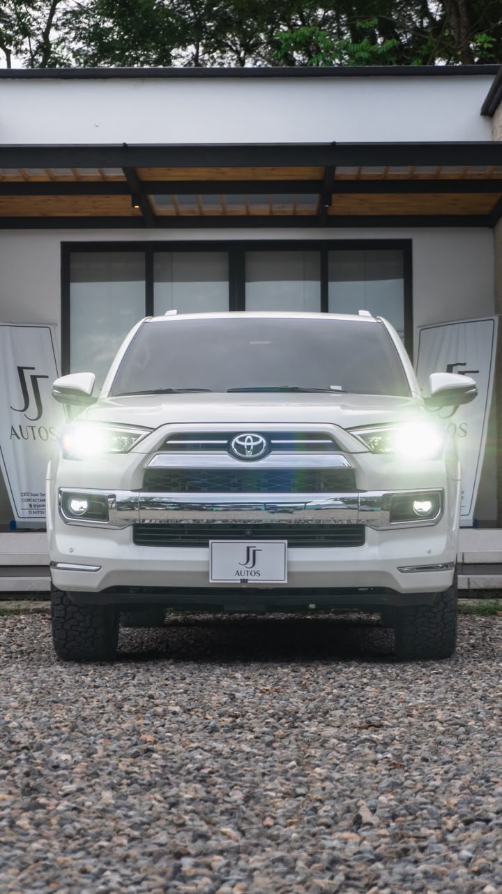 Toyota 4Runner Limited 2023