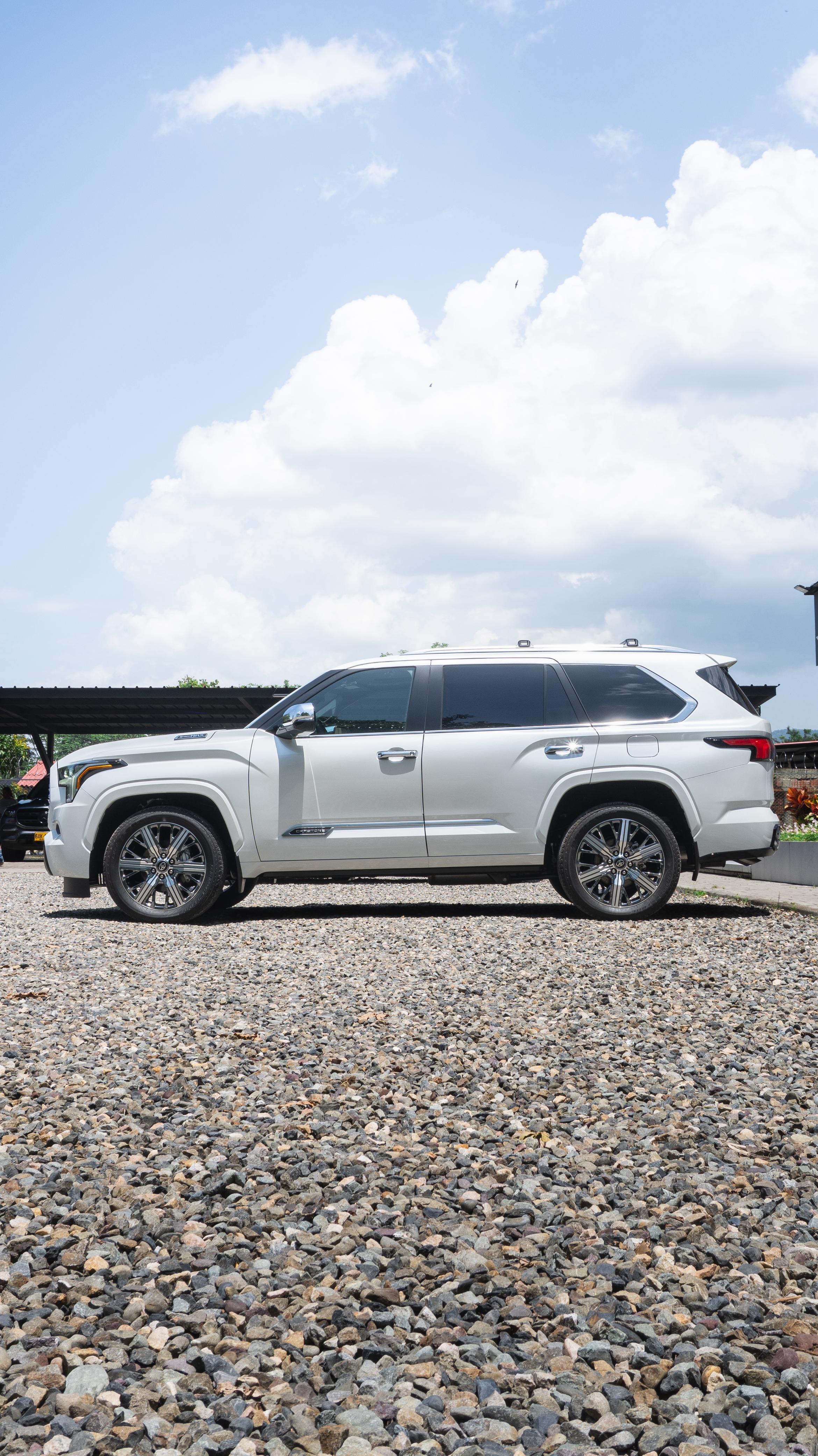 Toyota Sequoia Capstone 2026 0km - foto 12