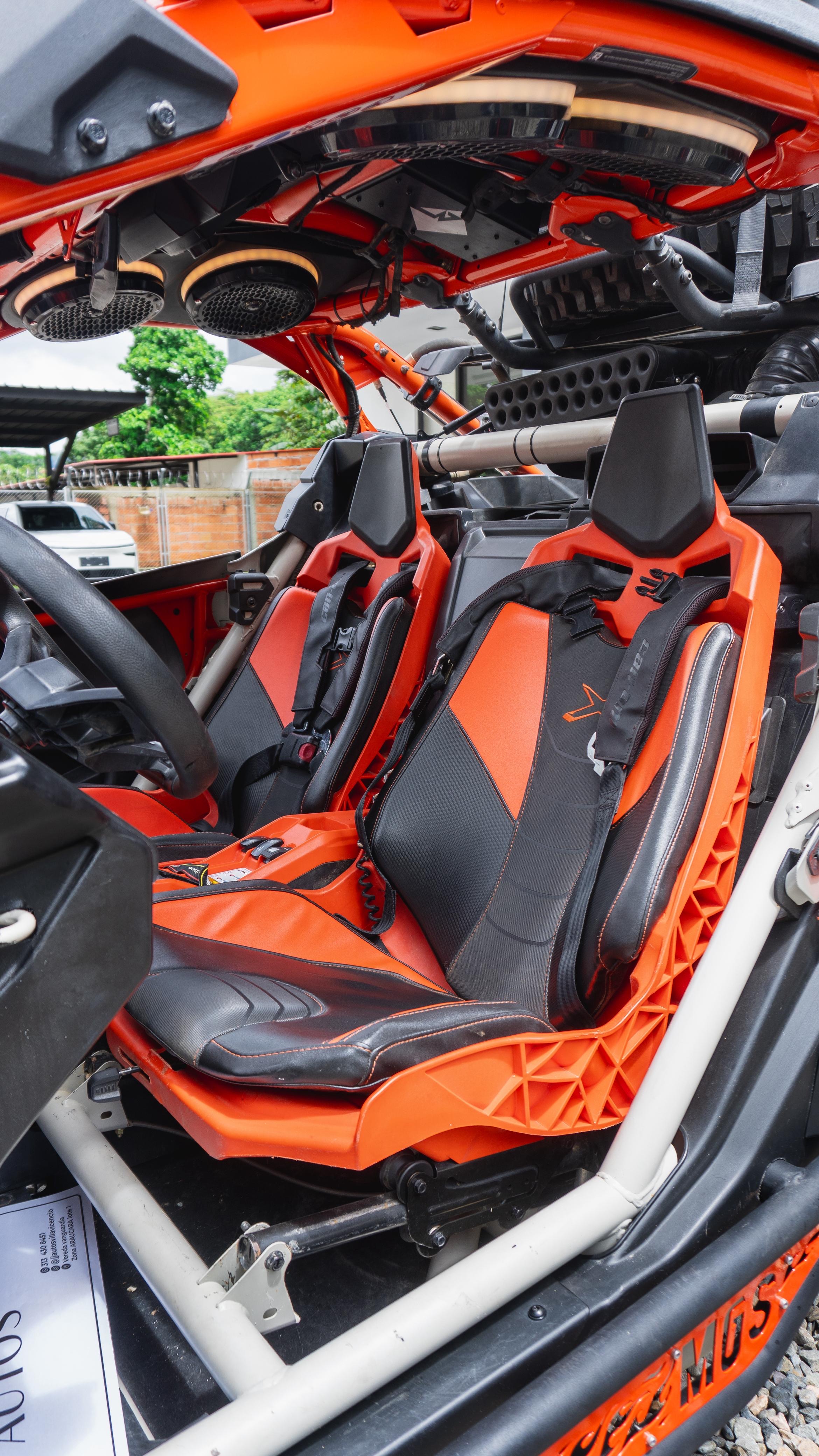CAN-AM MAVERICK X3 TURBO RR 2022 - foto 21