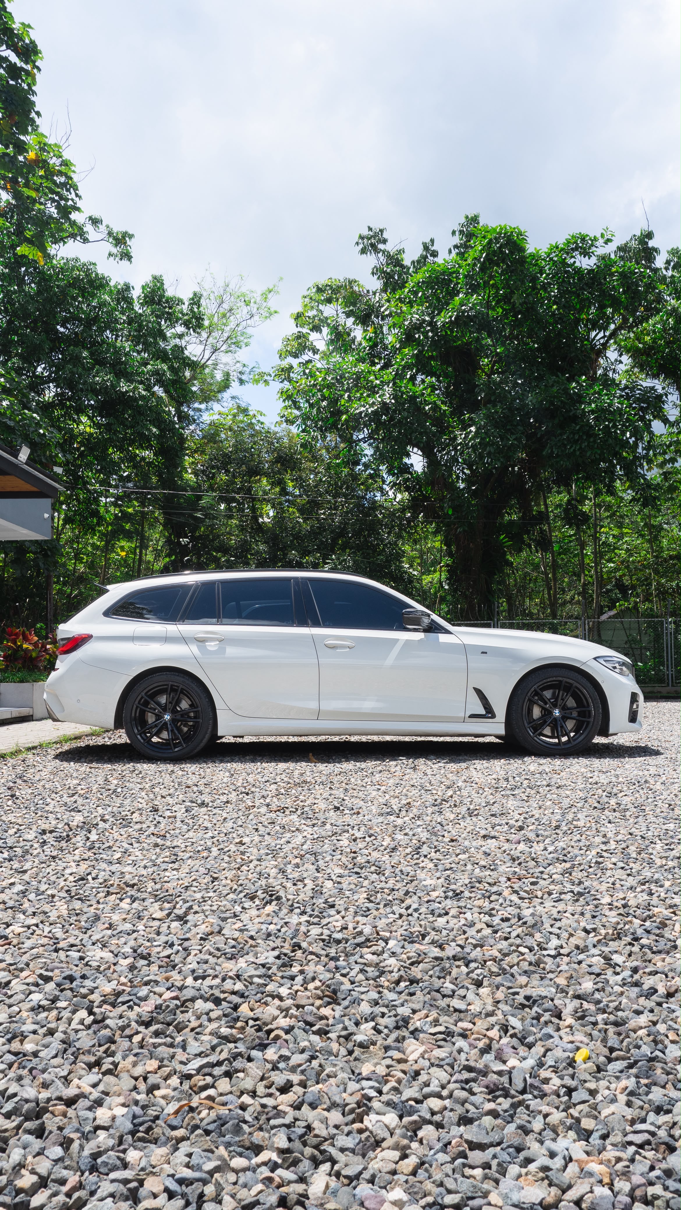 BMW 330i TOURING EDICIÓN M - foto 11