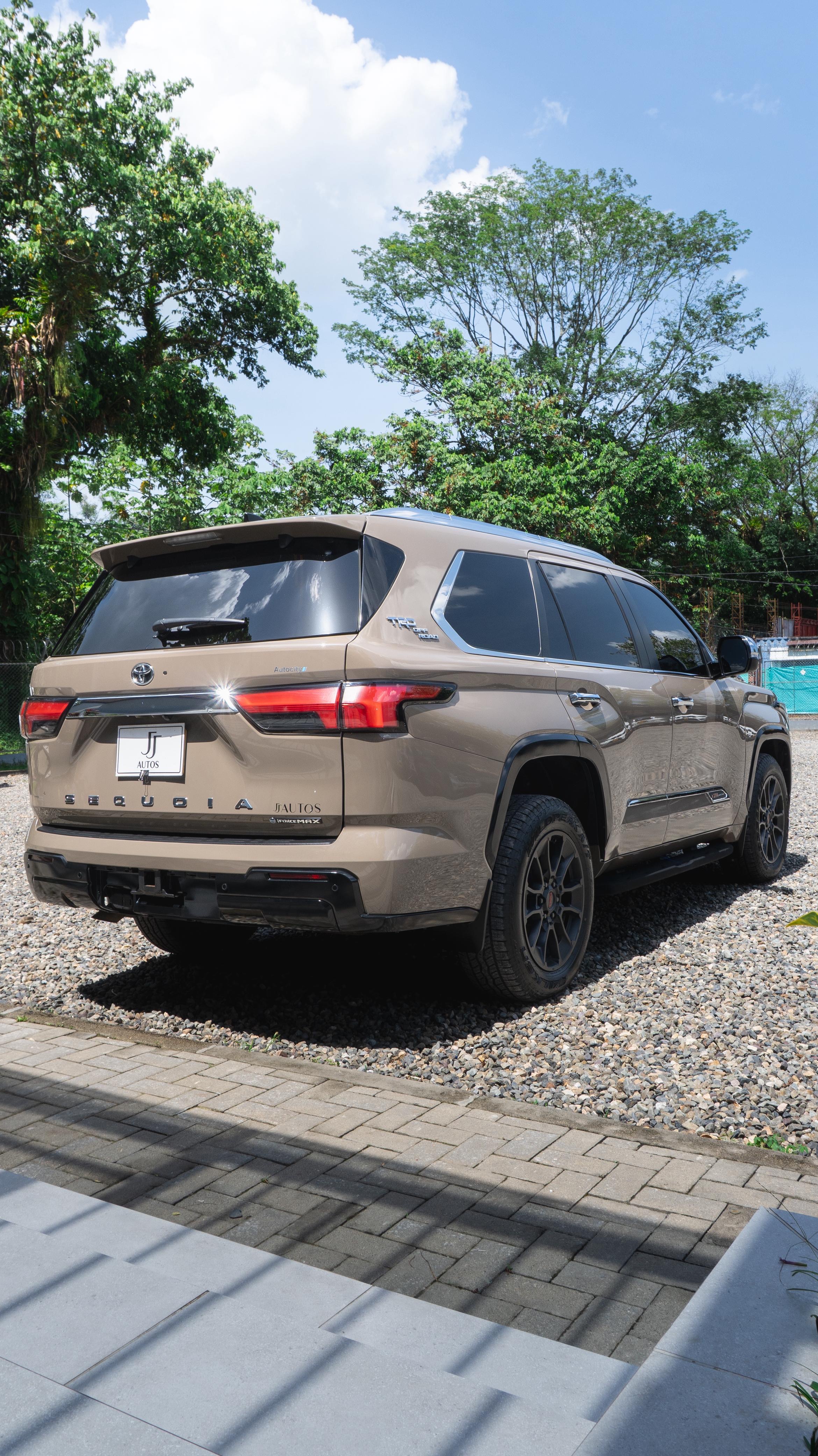 Toyota Sequoia 1794 Edition TRD Off Road 2026 - foto 4