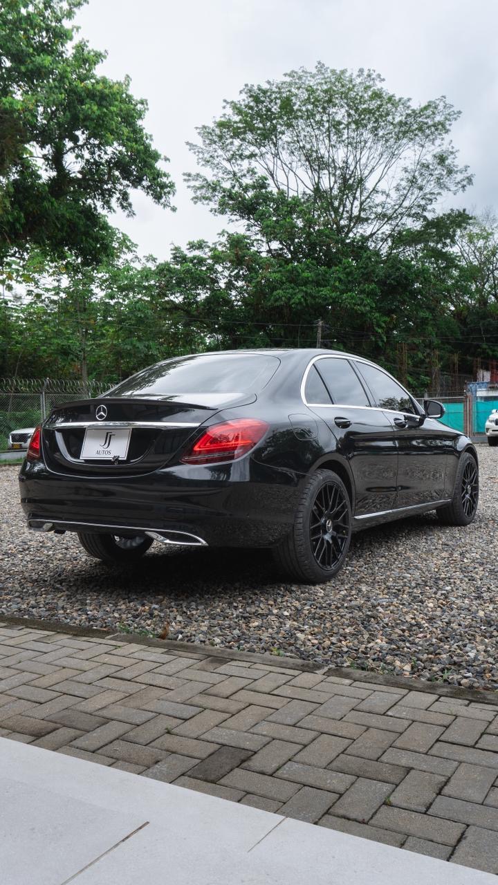 MERCEDES BENZ C200 2020 - foto 8