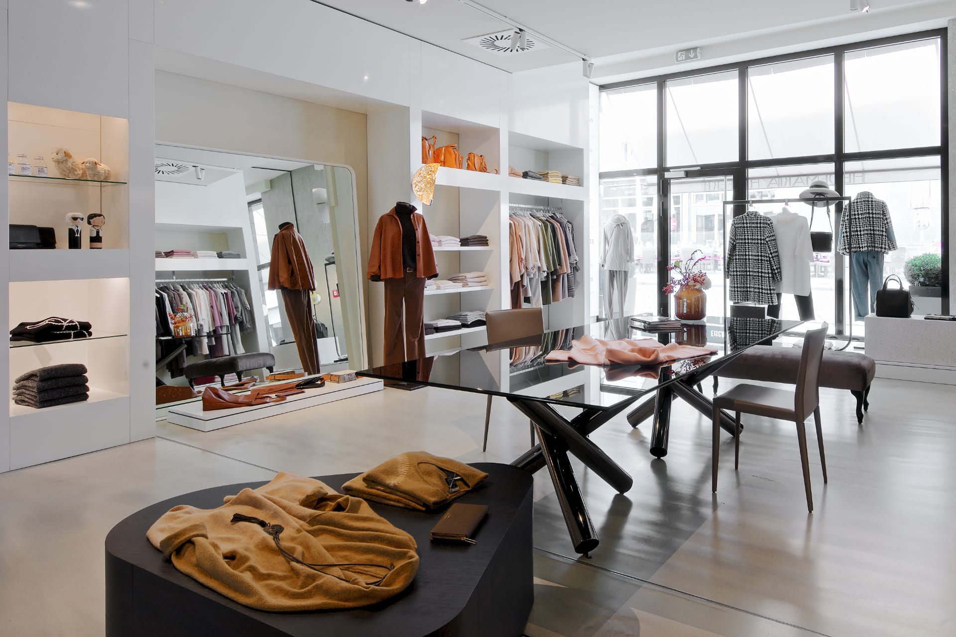 Herfert Exclusive Damenmode und Premium Cashmere in Leipzig
