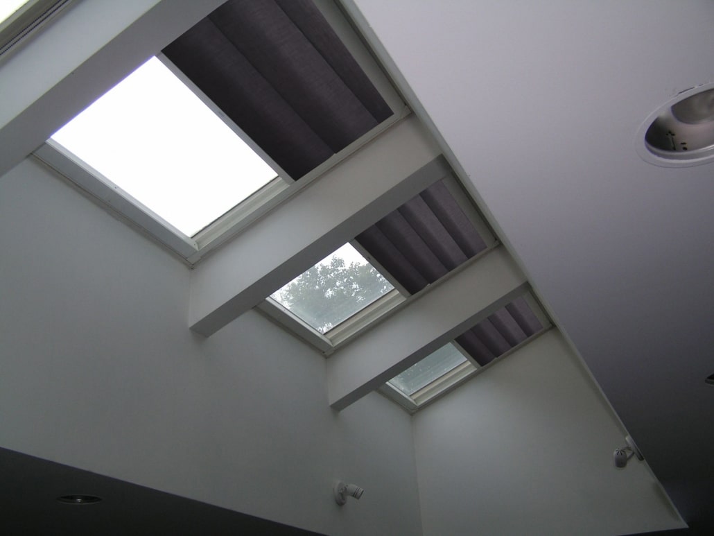 skylight roller blind
