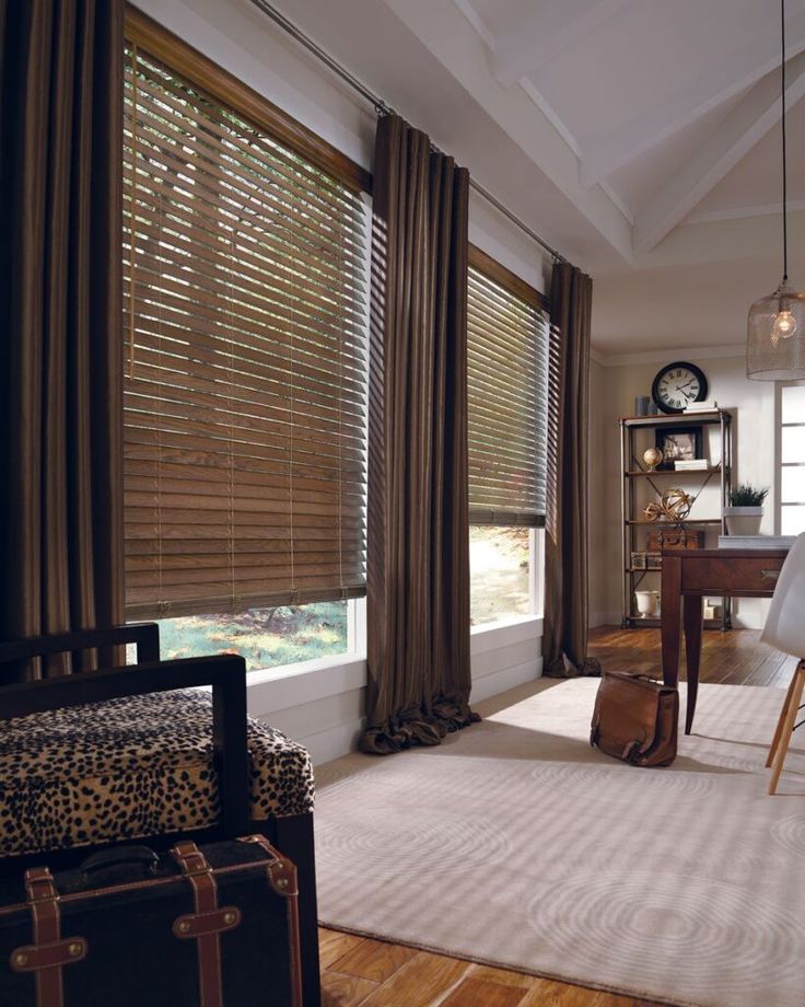 window blinds venetian