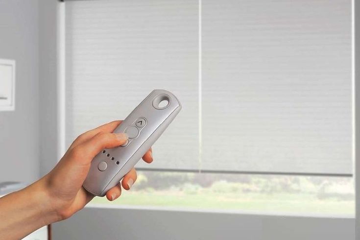 Motorised blinds