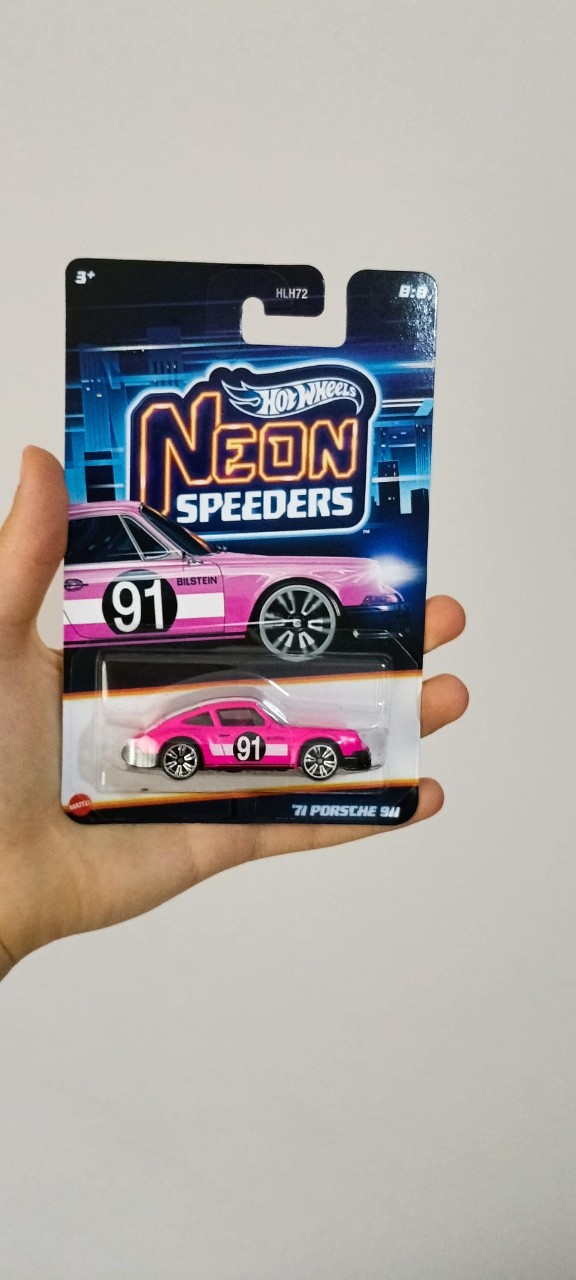Hotwheels Porsche 911 neon speeders seri