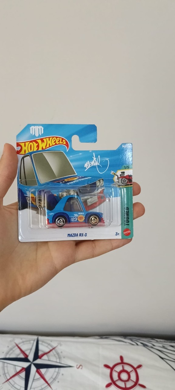hotwheels mazda rx-3  - 1