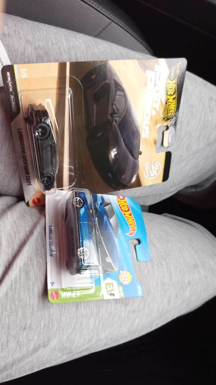 Hotwheels Cadillac Celistiq (Lambo değil) - 1