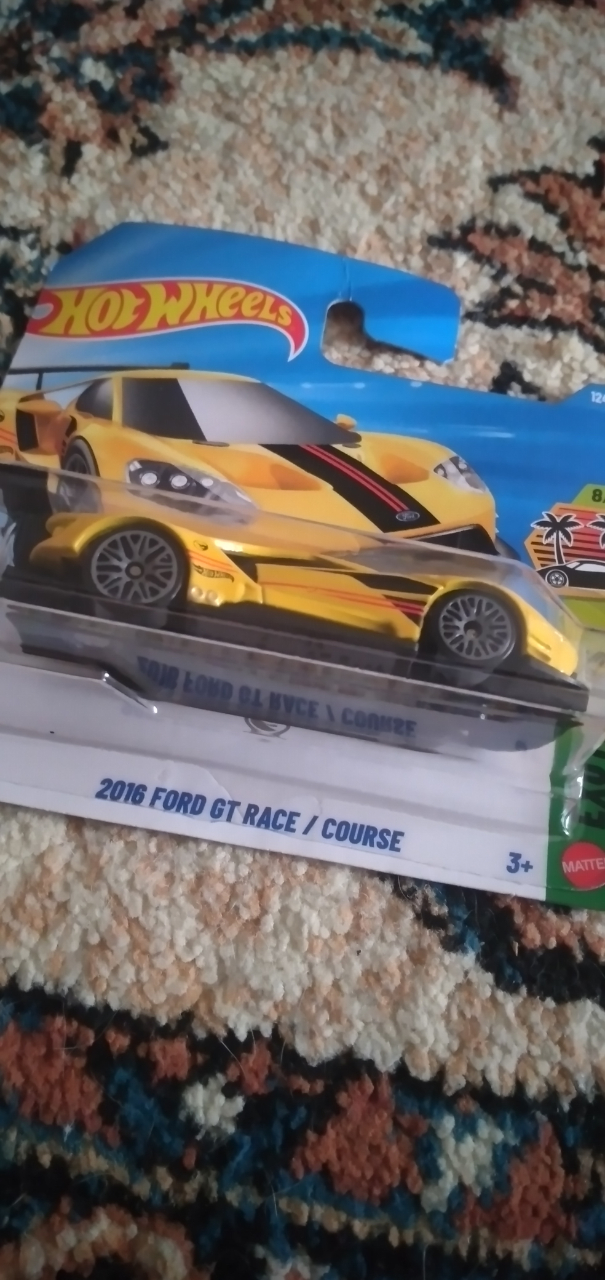 2016 Ford GT Race th modeldir araba normalde trendyol da 1400 lira civarında  - 1