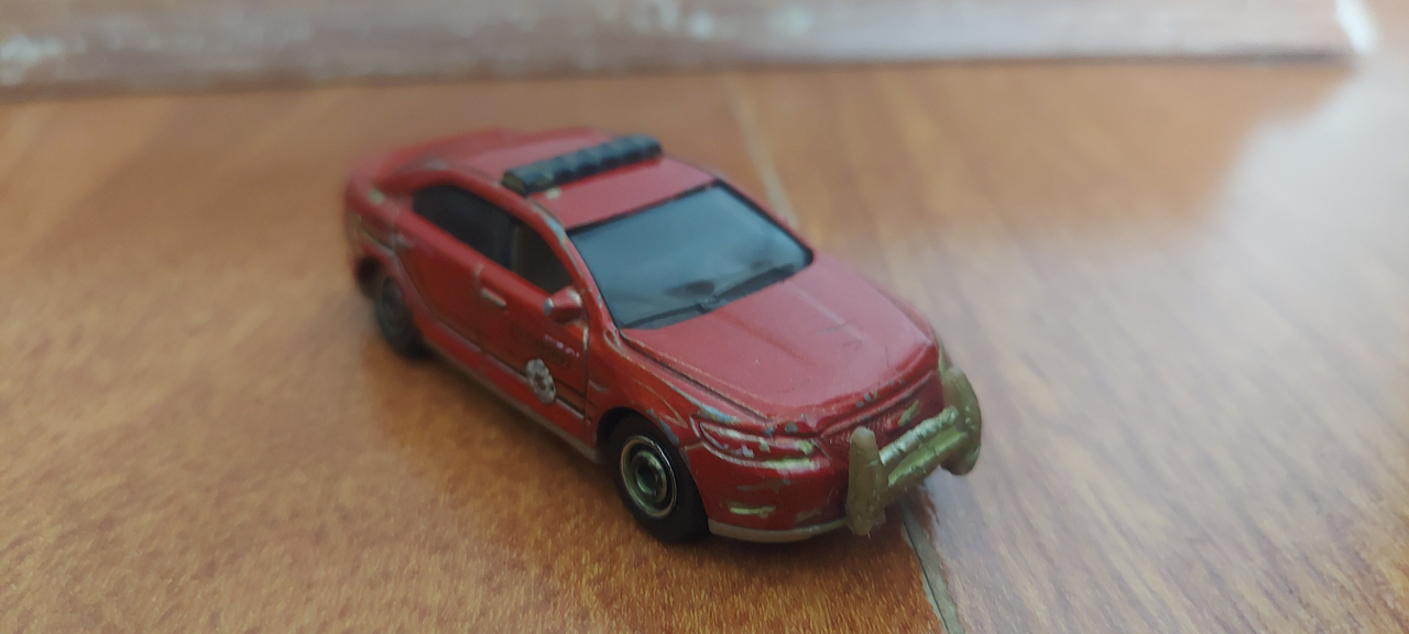  Matchbox  Ford Police intercepter - 1