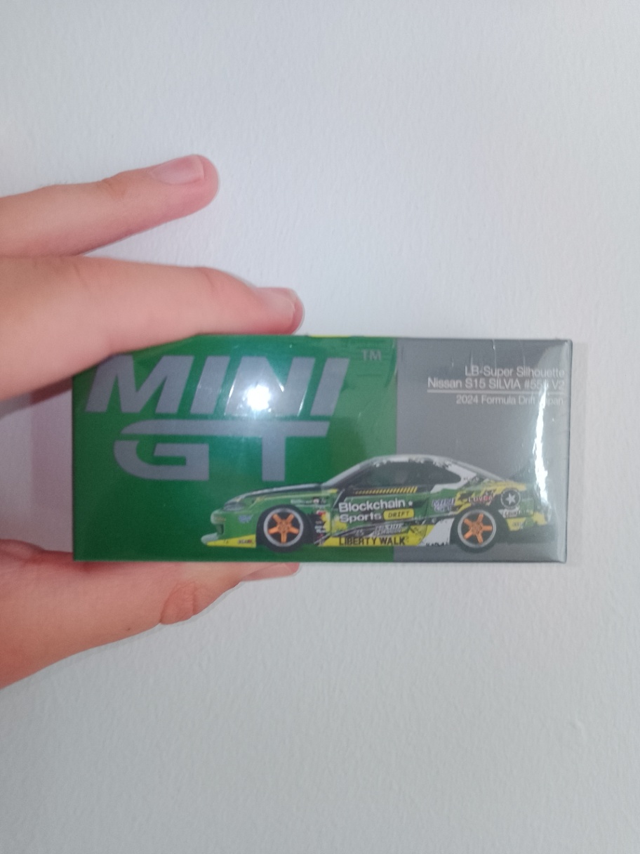 LB Süper Silhoutte Nissan S15 SILVIA #555 V2