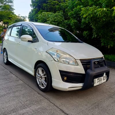 Suzuki Ertiga GL Sport Matic 2014 White - DP 5 Juta - Bandung