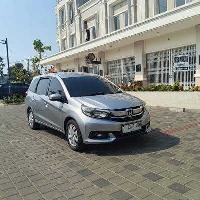 Honda Mobilio E Matic 2017 Silver - DP 8 Juta - Bandung