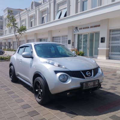 Nissan Juke RX Matic 2012 Silver - DP 5 Juta - Bandung