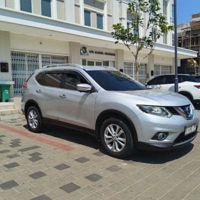 Nissan New Xtrail 2.0 Matic 2014 Silver - DP 8 Juta - Bandung