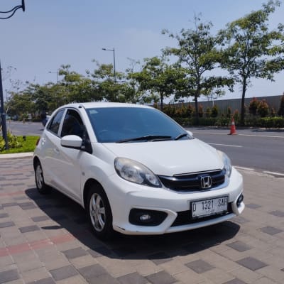 Honda Brio E Matic 2017 White - Dp 5 Juta - Bandung