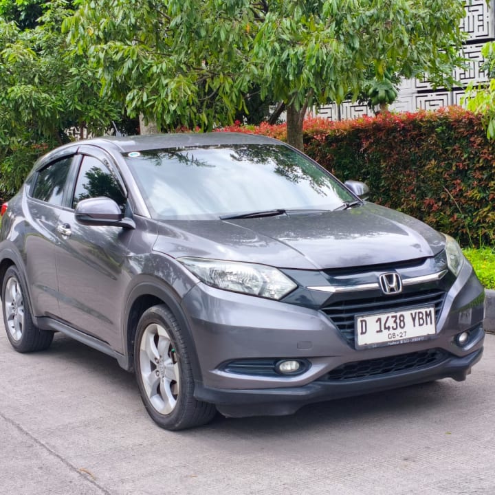 Honda HR-V E Matic 2017 Grey - DP 5 Juta - Bandung