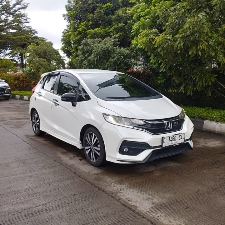 Honda New Jazz RS Matic 2018 - DP 15 Juta - Bandung