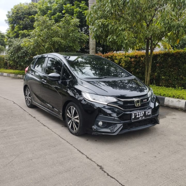 Honda New Jazz RS Manual 2020 - DP 15 Juta - Bandung
